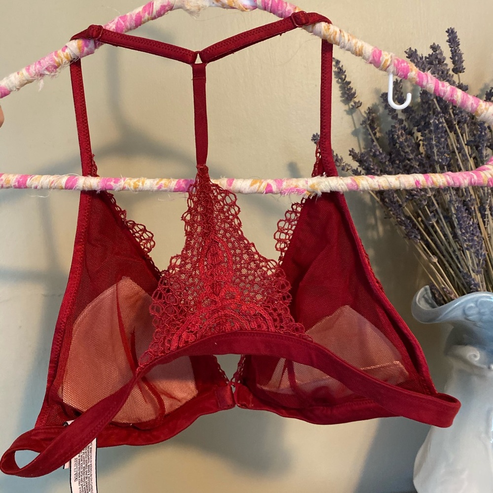 Victoria’s Secret Racerback Bra - Picture 3 of 4